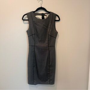 Elegant Gray Sleeveless Dress